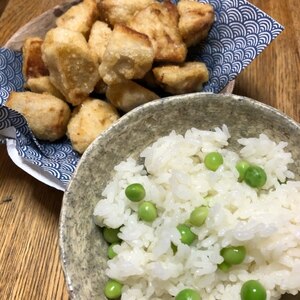 裏ワザ！風味豊か♪さやも一緒に炊く豆ごはん♡